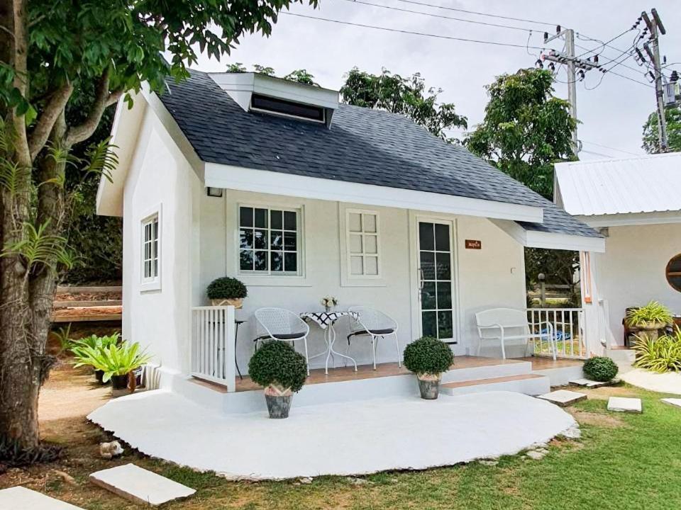 Dhanhill Bed&Cafe Ban Bu Khanun Ngoại thất bức ảnh